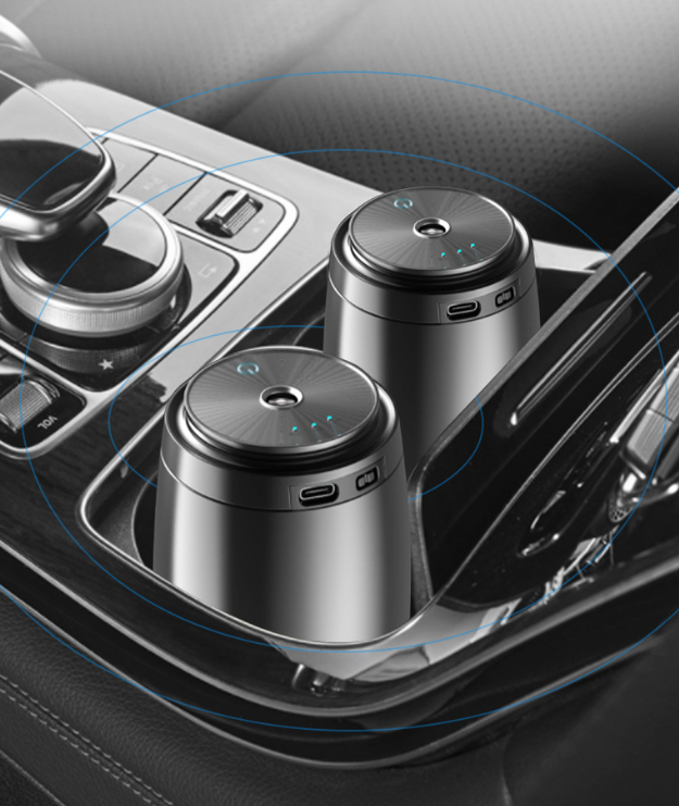 Compact Waterless Car Aroma Diffuser – USB-C Essential Oil Scent Device